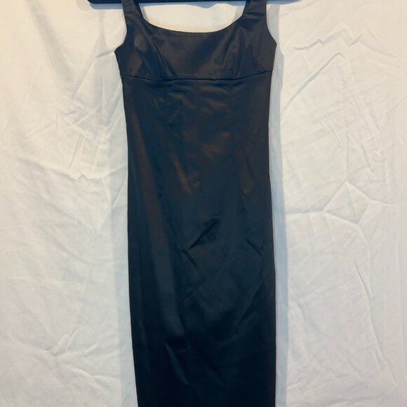 DOLCE AND GABBANA NWOT SIZE XXS  FITTED SATIN DRESS LBD D&G - Picture 2 of 4